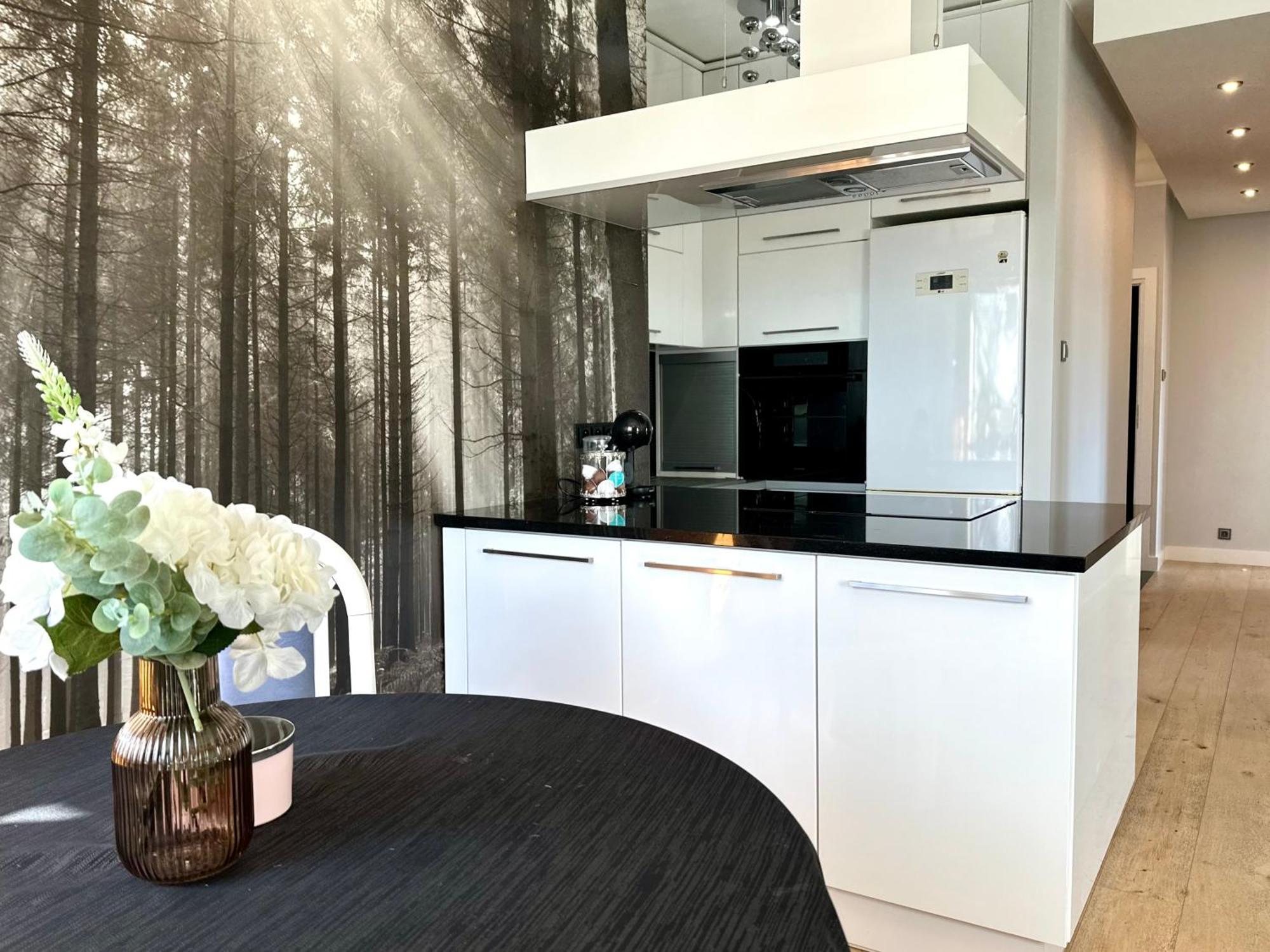 Apartament La Bella Klimatyzacja, Garaz Podziemny, Fv 수바우키 외부 사진