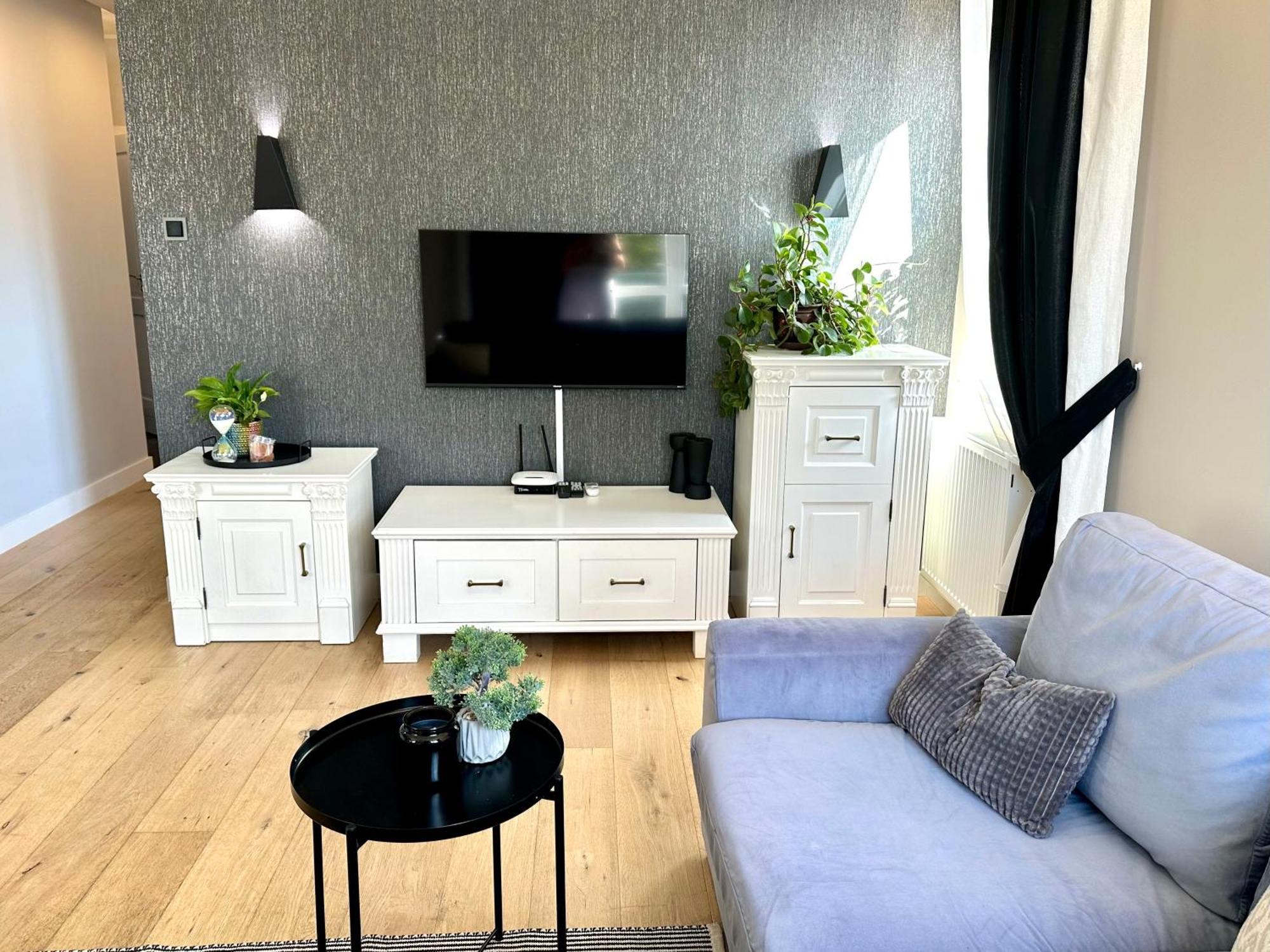 Apartament La Bella Klimatyzacja, Garaz Podziemny, Fv 수바우키 외부 사진